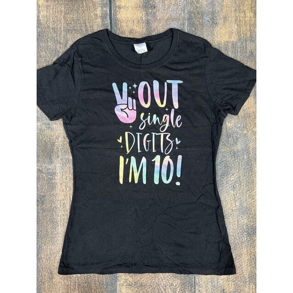 Women’s Size Small, Peace Out Single Digits I’m 10, Black Short Sleeve Tee!